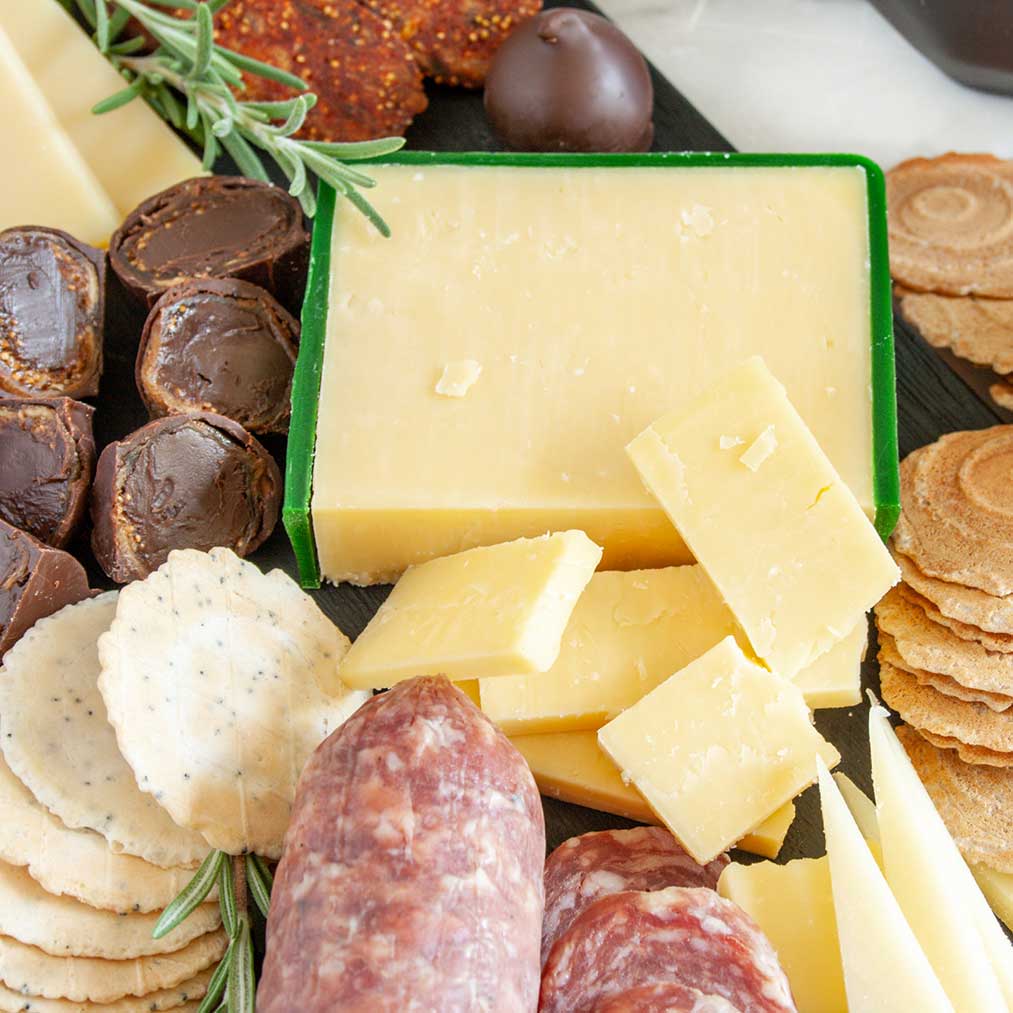 EXTRAVAGANT TASTE OF THE WORLD BOX